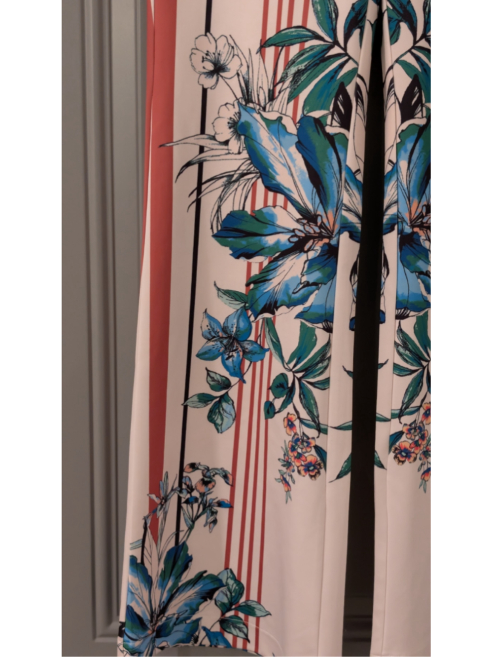 Women's Jealous Tomato Floral Print Trousers Size M Beige Blue - Picture 3 of 5